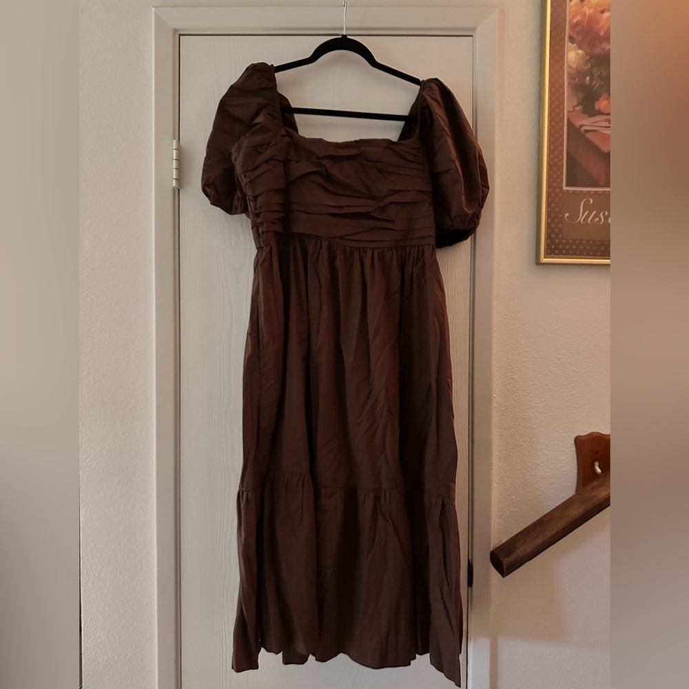 Abercrombie & Fitch Brown puff sleeve peasant dress